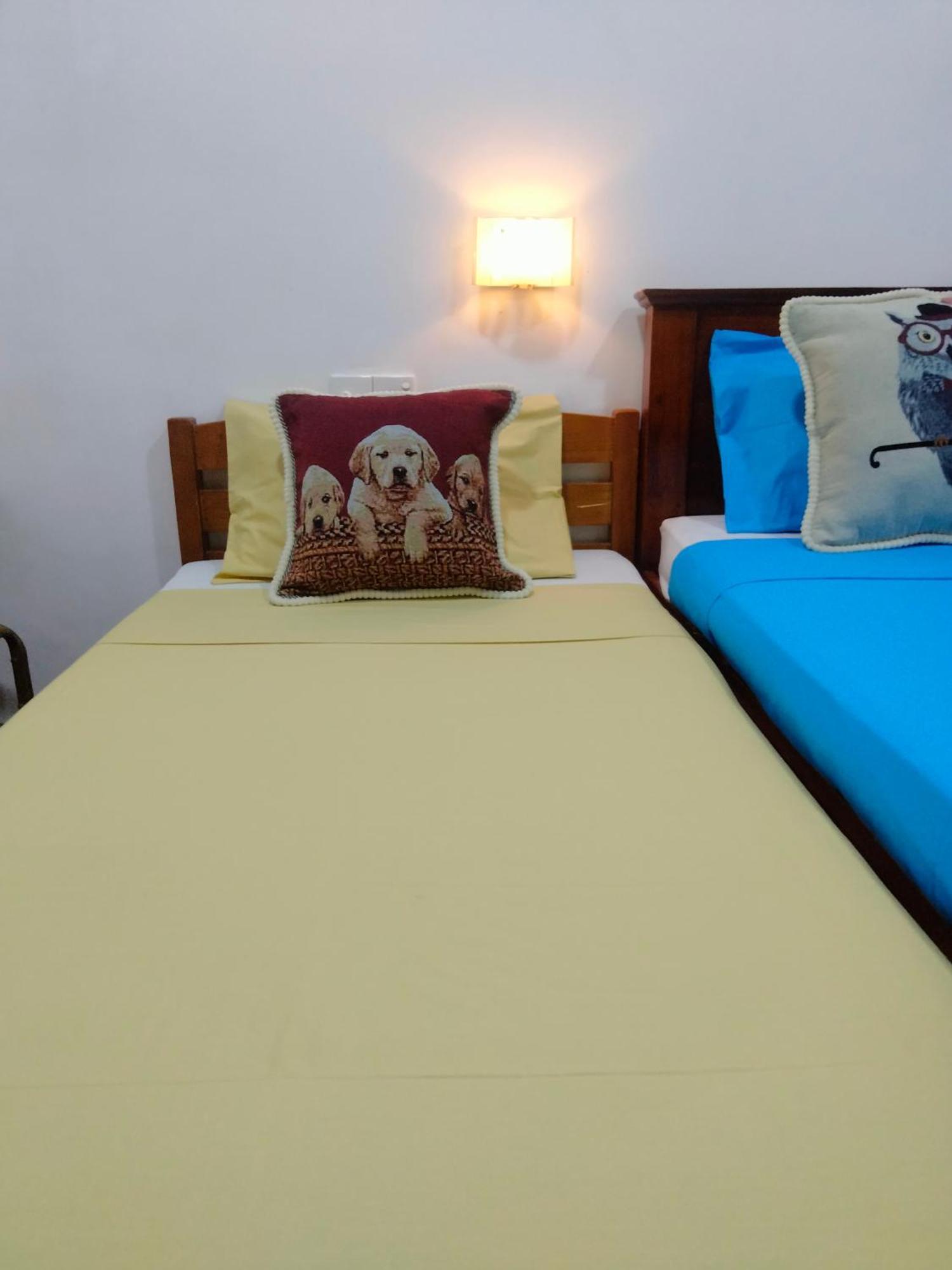 Peacock'S Paradise Safari Hostel 达瓦拉维 客房 照片