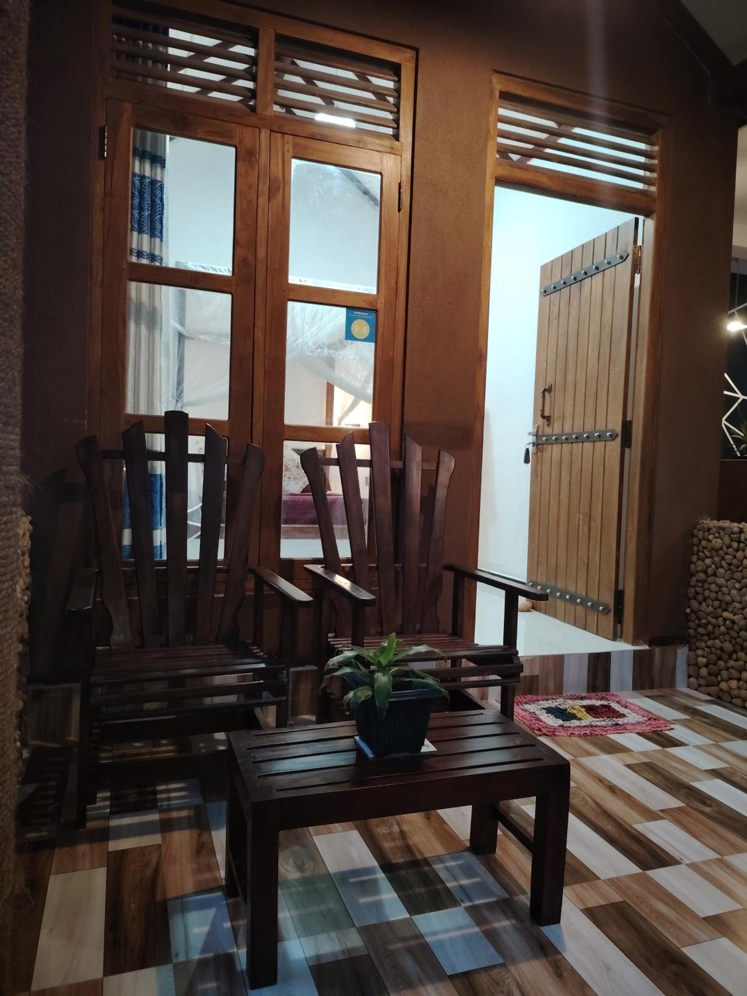 Peacock'S Paradise Safari Hostel 达瓦拉维 外观 照片