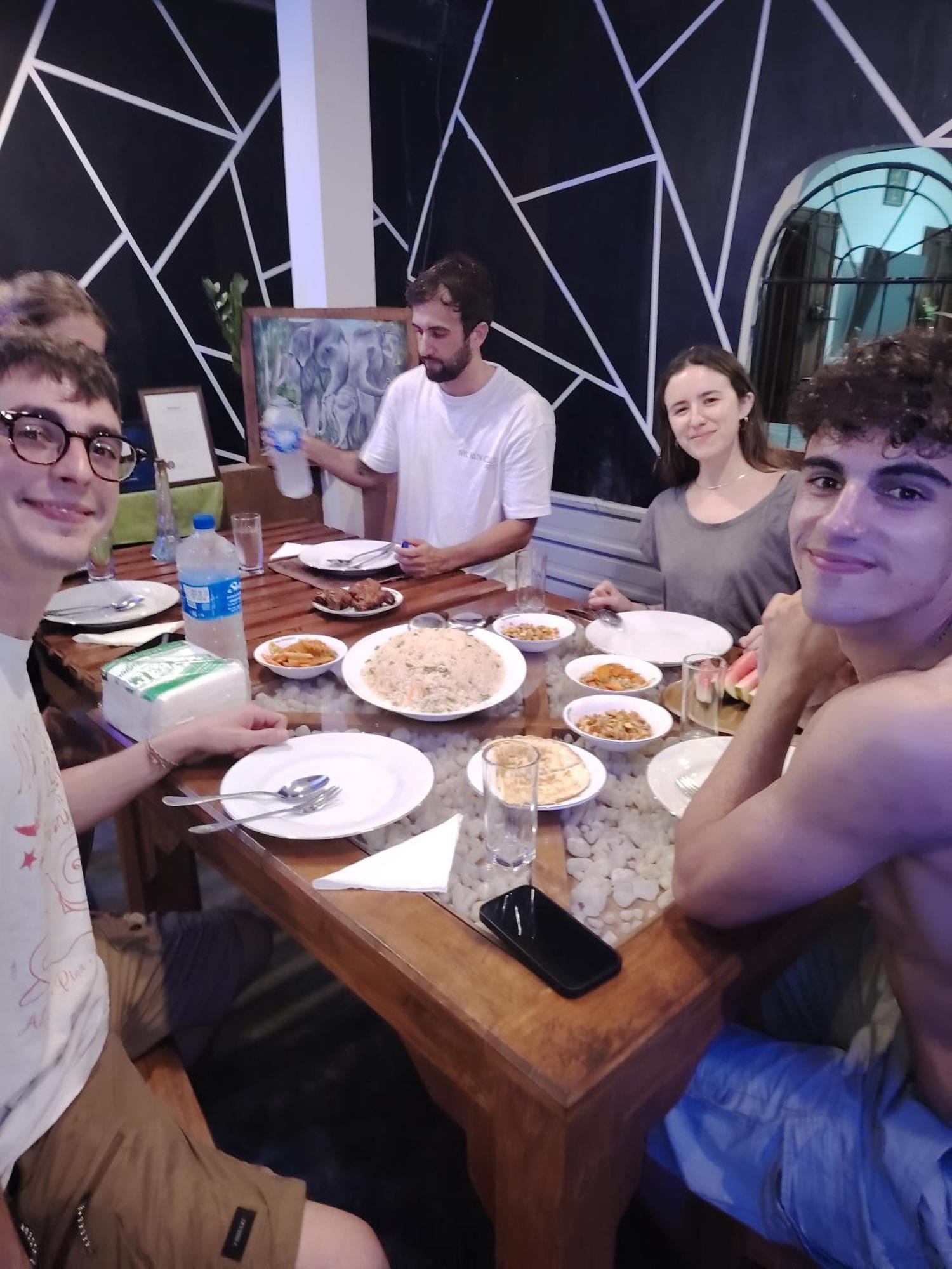 Peacock'S Paradise Safari Hostel 达瓦拉维 外观 照片